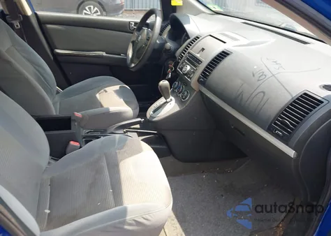 2011 Nissan Sentra 2.0Sr из США, поврежденный, VIN 3N1AB6AP3BL618306